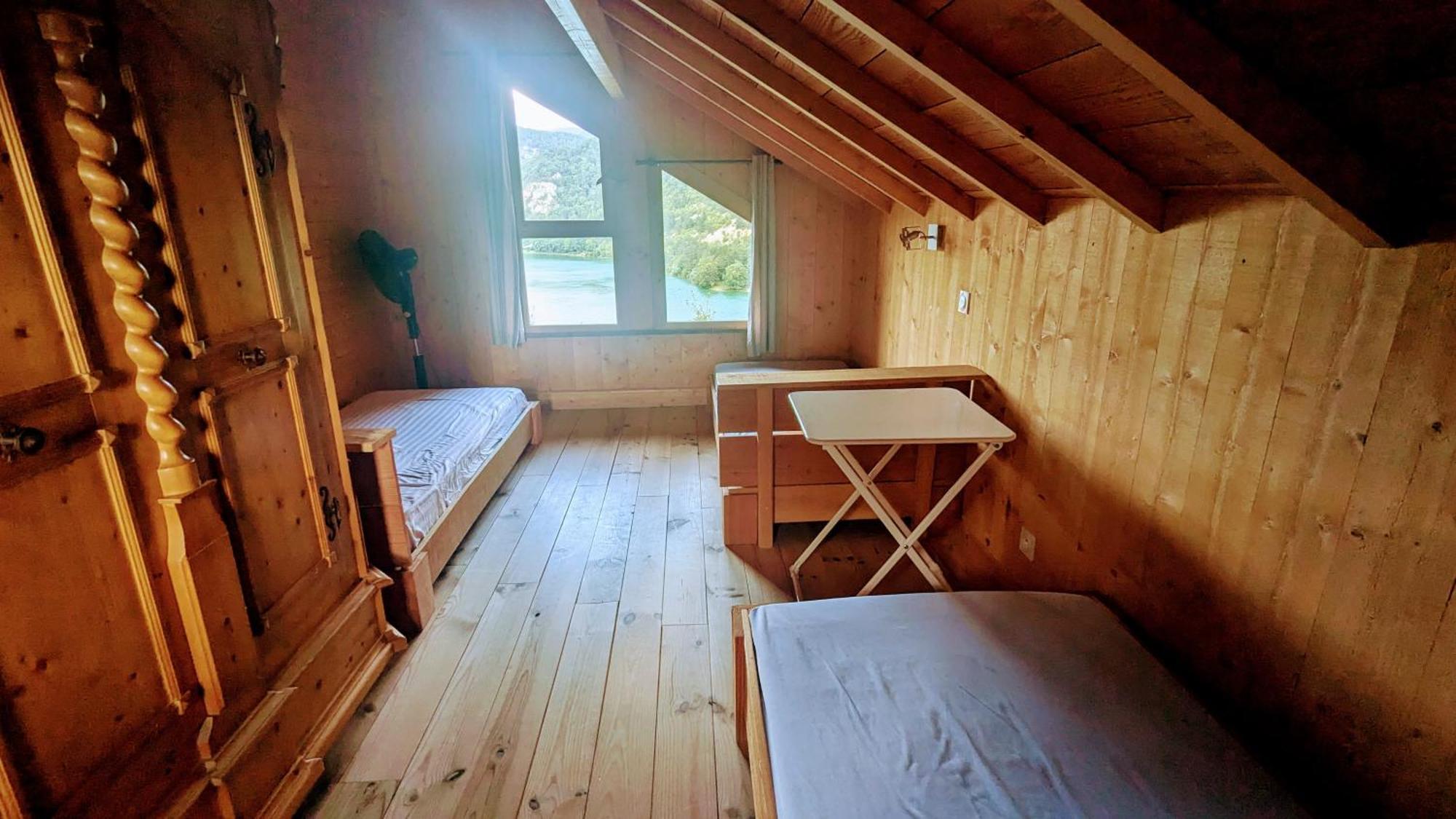 Cabanes Et Lodges Du Belvedere Serrieres-sur-Ain Exteriér fotografie