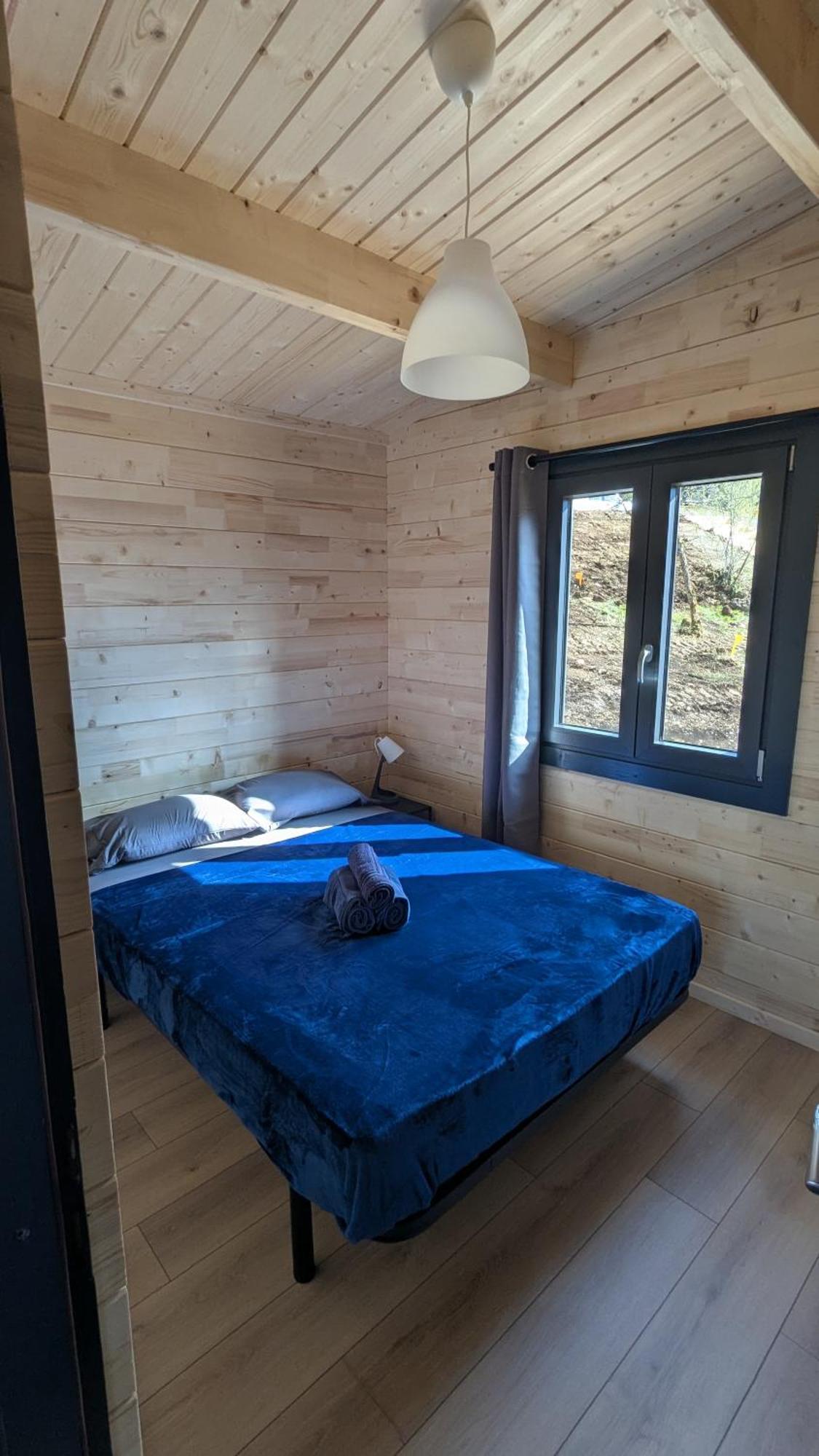 Cabanes Et Lodges Du Belvedere Serrieres-sur-Ain Exteriér fotografie